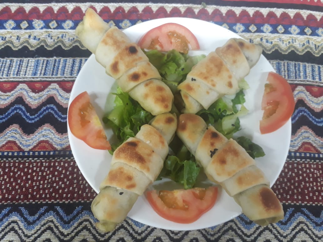 BÁNH MỲ Ả RẬP